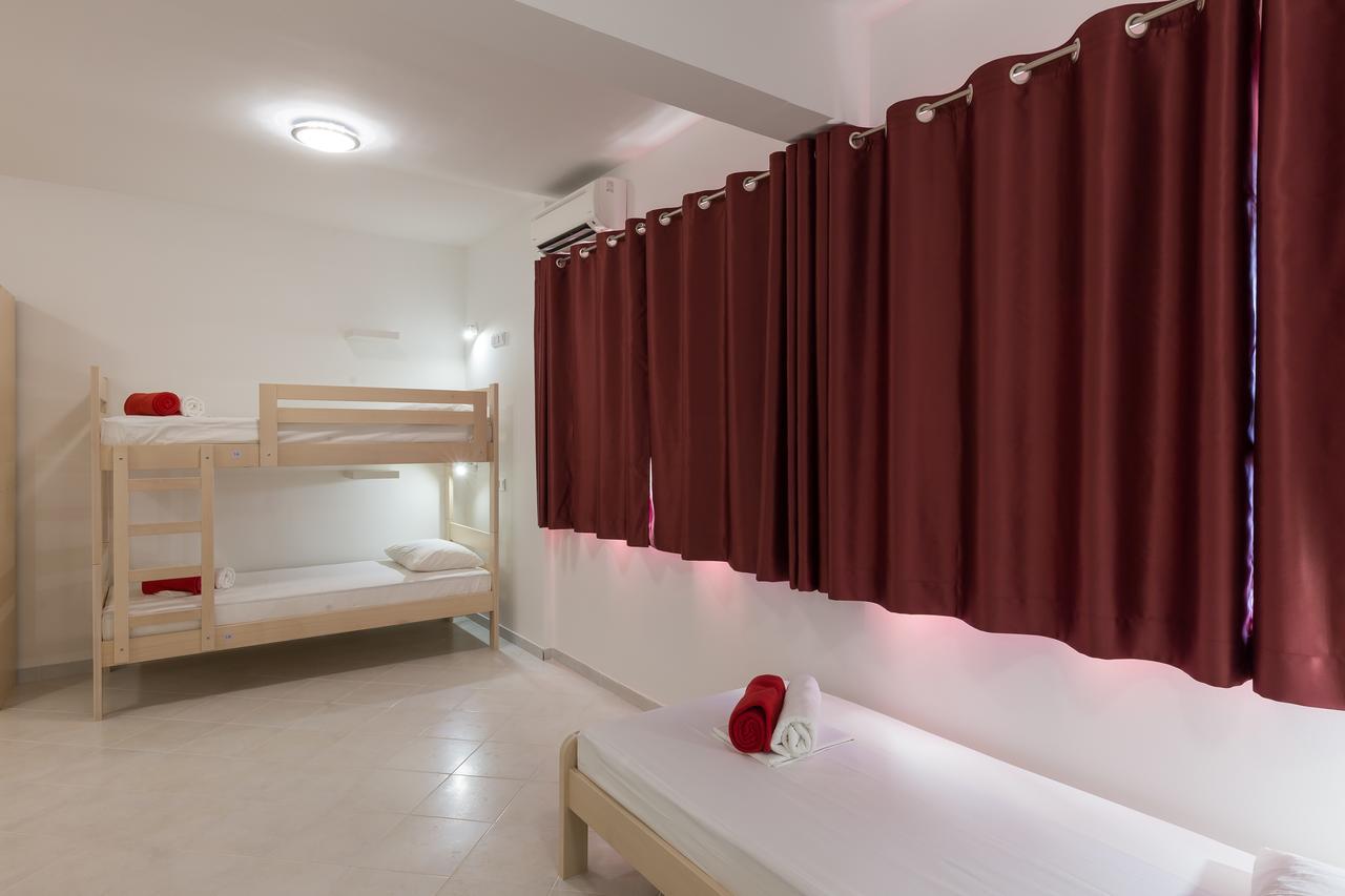 Hostel Free Bird (Adults Only) ดูบรอฟนิก ภายนอก รูปภาพ