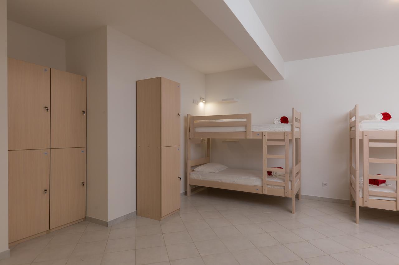 Hostel Free Bird (Adults Only) ดูบรอฟนิก ภายนอก รูปภาพ